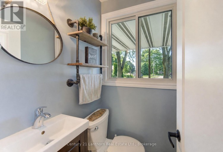 23 WEST COVE, Cambridge, Ontario, N1S3R6