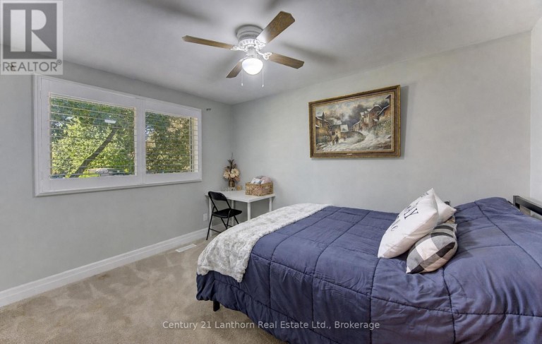 23 WEST COVE, Cambridge, Ontario, N1S3R6