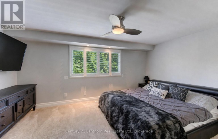 23 WEST COVE, Cambridge, Ontario, N1S3R6
