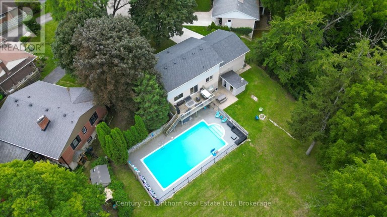 23 WEST COVE, Cambridge, Ontario, N1S3R6