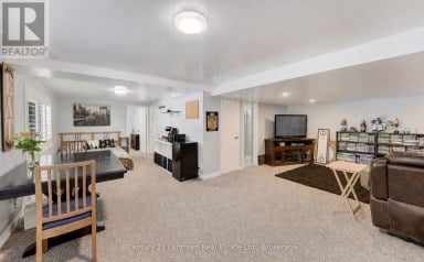 23 WEST COVE Cambridge Ontario photo 31