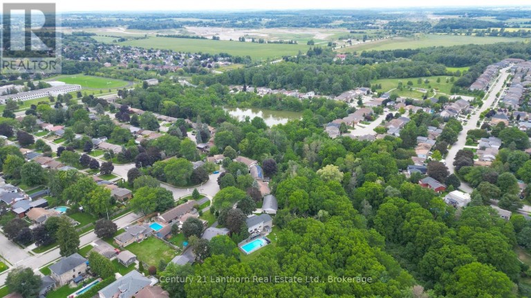 23 WEST COVE, Cambridge, Ontario, N1S3R6