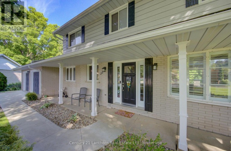 23 WEST COVE, Cambridge, Ontario, N1S3R6