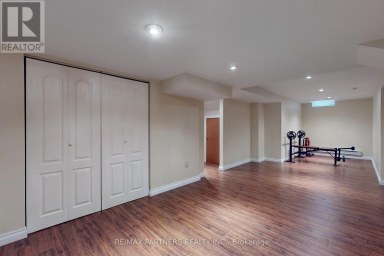 15 RIBBLESDALE DRIVE Whitby (Pringle Creek) Ontario photo 32