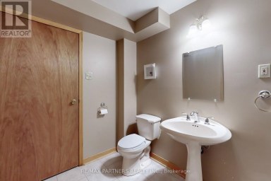 15 RIBBLESDALE DRIVE Whitby (Pringle Creek) Ontario photo 36