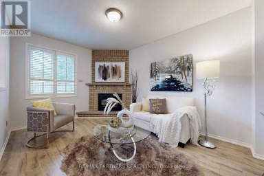 15 RIBBLESDALE DRIVE Whitby (Pringle Creek) Ontario photo 6