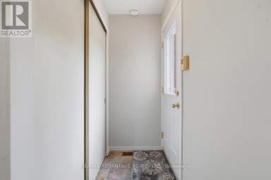 35 COWAN PLACE London South (South R) Ontario photo 23