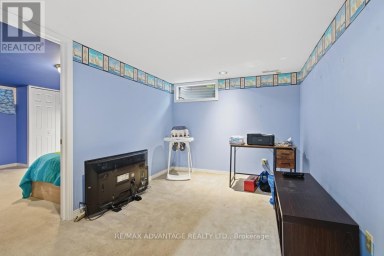 35 COWAN PLACE London South (South R) Ontario photo 37