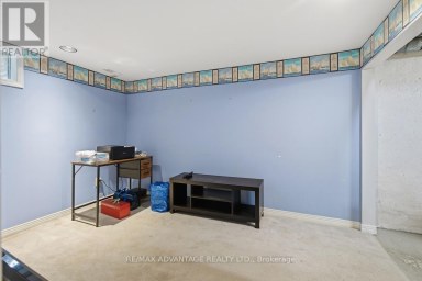 35 COWAN PLACE London South (South R) Ontario photo 38
