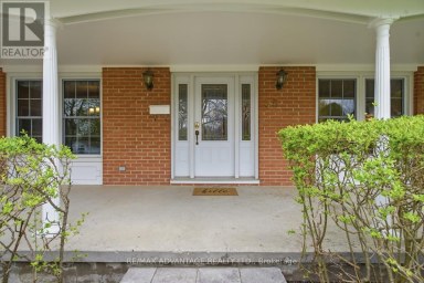 35 COWAN PLACE London South (South R) Ontario photo 5