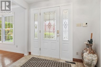 35 COWAN PLACE London South (South R) Ontario photo 6