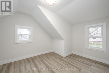 186 VICTORIA STREET Southwest Middlesex (Glencoe) Ontario photo 17