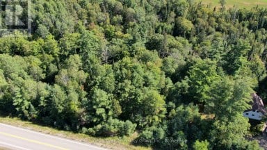 0 28 HIGHWAY E Bancroft (Dungannon Ward) Ontario photo 2