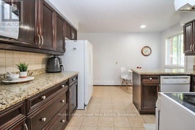 1561 CHERRYHILL ROAD Peterborough (Monaghan Ward 2) Ontario photo 15