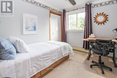 1561 CHERRYHILL ROAD Peterborough (Monaghan Ward 2) Ontario photo 23
