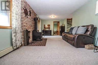 1561 CHERRYHILL ROAD Peterborough (Monaghan Ward 2) Ontario photo 26