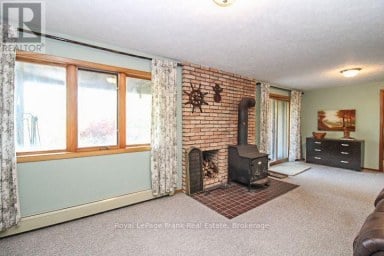 1561 CHERRYHILL ROAD Peterborough (Monaghan Ward 2) Ontario photo 27