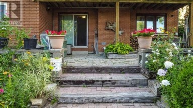 1561 CHERRYHILL ROAD Peterborough (Monaghan Ward 2) Ontario photo 5