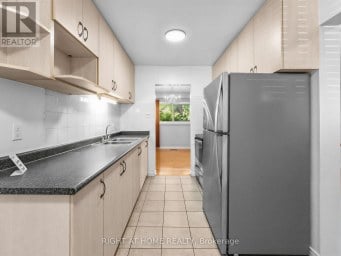 10 - 10 FLEETWOOD CRESCENT Brampton (Southgate) Ontario photo 14