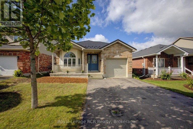 952 GZOWSKI STREET, Centre Wellington (Fergus), Ontario, N1M3V9