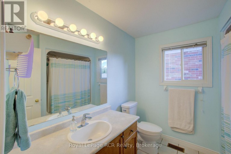 952 GZOWSKI STREET, Centre Wellington (Fergus), Ontario, N1M3V9