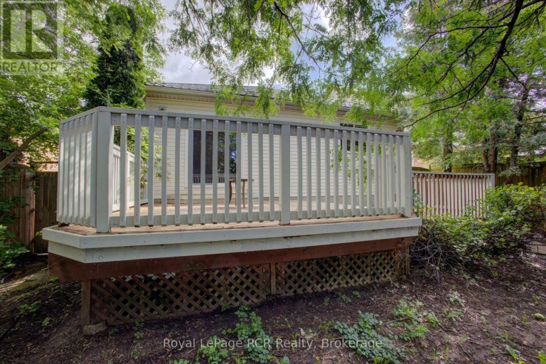952 GZOWSKI STREET, Centre Wellington (Fergus), Ontario, N1M3V9