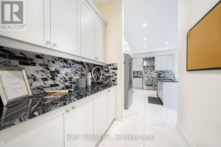 38 BUD LEGGETT CRESCENT, Georgina (Keswick South), Ontario, L4P0T1