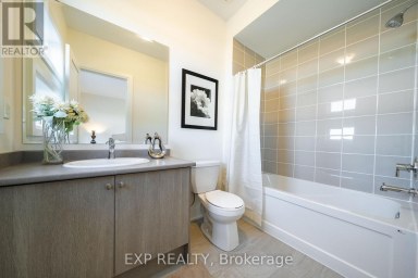 38 BUD LEGGETT CRESCENT Georgina (Keswick South) Ontario photo 36
