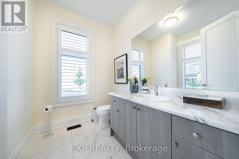 38 BUD LEGGETT CRESCENT, Georgina (Keswick South), Ontario, L4P0T1