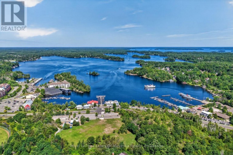 570 JOHN STREET S, Gravenhurst (Muskoka (S)), Ontario, P1P1J9