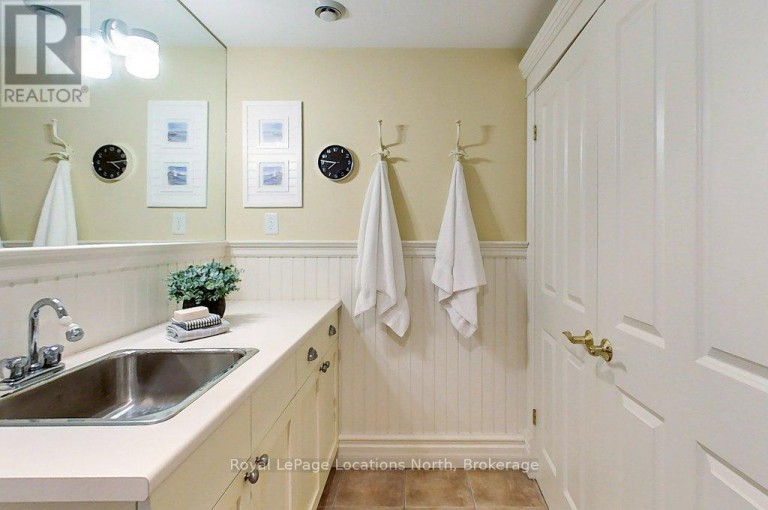 202 SNOWBRIDGE WAY, Blue Mountains, Ontario, L9Y0V1