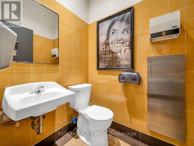 3 - 2501 PRINCE MICHAEL DRIVE, Oakville (JC Joshua Creek), Ontario, L6H0E9