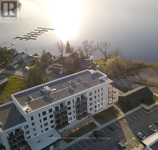 302 - 19 A WEST STREET N, Kawartha Lakes (Fenelon Falls), Ontario, K0M1N0