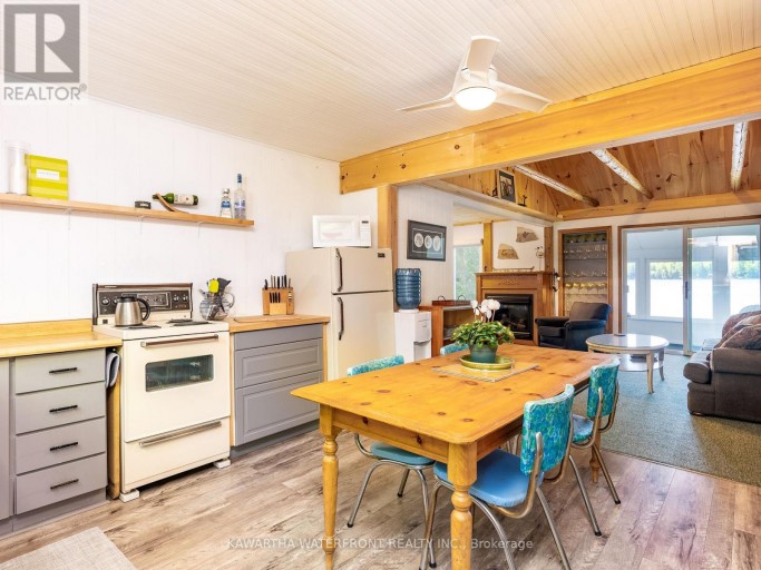 93 WEST CLEAR BAY ROAD, Trent Lakes, Ontario, K0M2A0