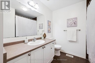 95 - 1035 VICTORIA ROAD S Guelph (Kortright East) Ontario photo 16