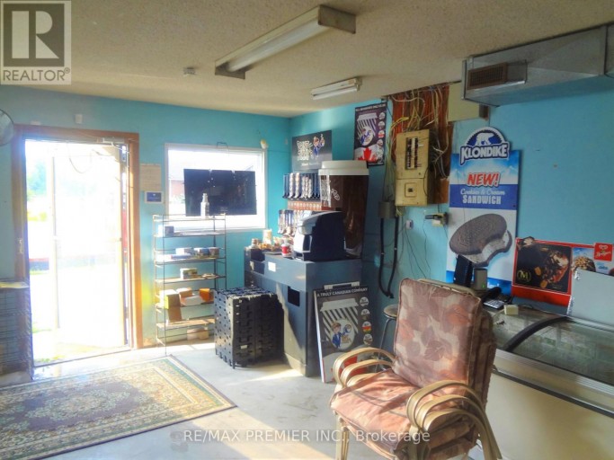 33 MAIN STREET W, Haldimand, Ontario, N0A1P0
