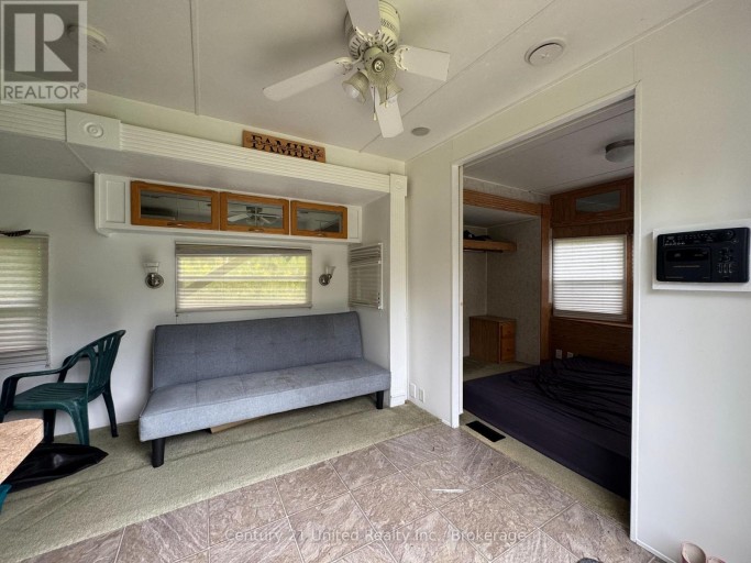 702 LETTERKENNY ROAD, Brudenell, Lyndoch and Raglan, Ontario, K0J2E0