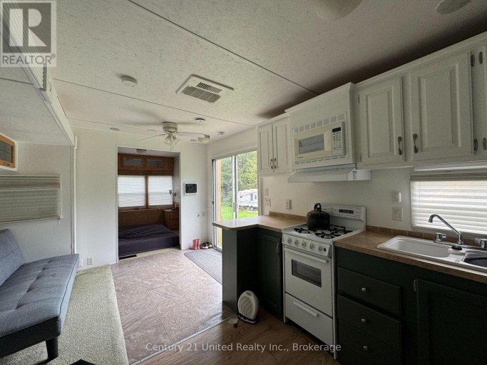 702 LETTERKENNY ROAD, Brudenell, Lyndoch and Raglan, Ontario, K0J2E0