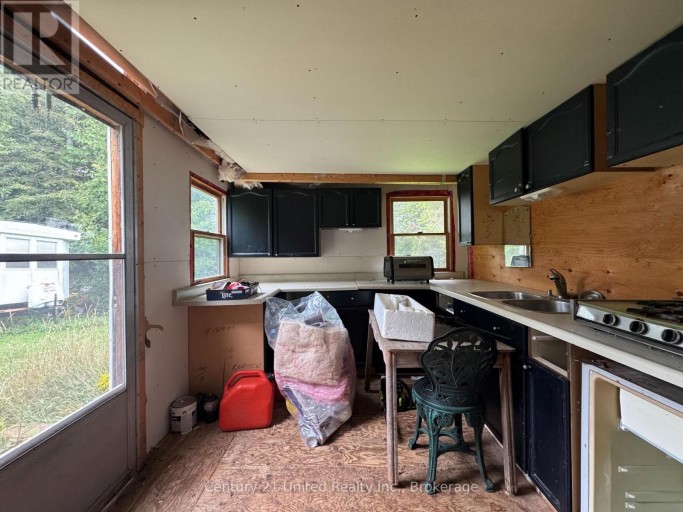 702 LETTERKENNY ROAD, Brudenell, Lyndoch and Raglan, Ontario, K0J2E0