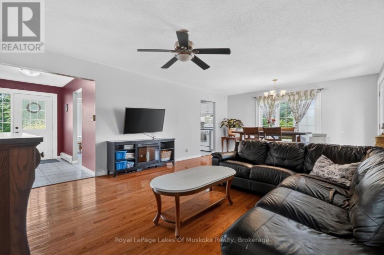 140 SIMPSON STREET, Burk's Falls, Ontario, P0A1C0