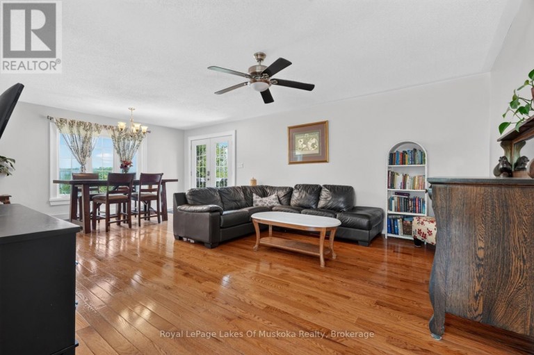 140 SIMPSON STREET, Burk's Falls, Ontario, P0A1C0