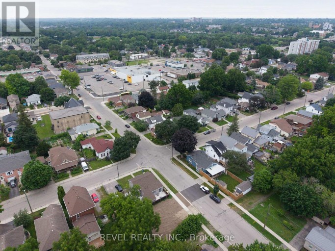 145 CATHARINE AVENUE, Brantford, Ontario, N3T1J1
