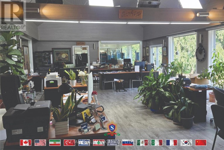 318 CENTRE STREET, Vaughan (Uplands), Ontario, L4E3L6