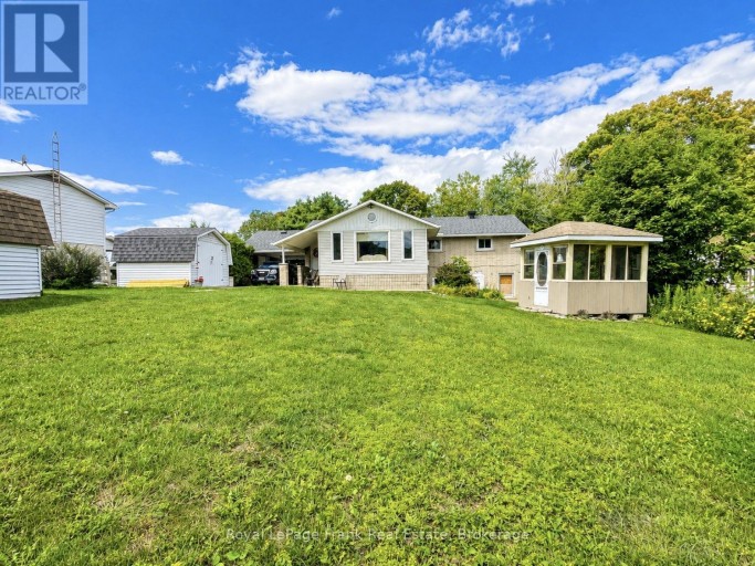 127 BRIDGE STREET W, Bancroft (Bancroft Ward), Ontario, K0L1C0