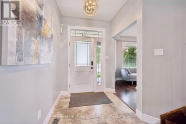 183 TOWNSEND DRIVE Woolwich Ontario photo 2