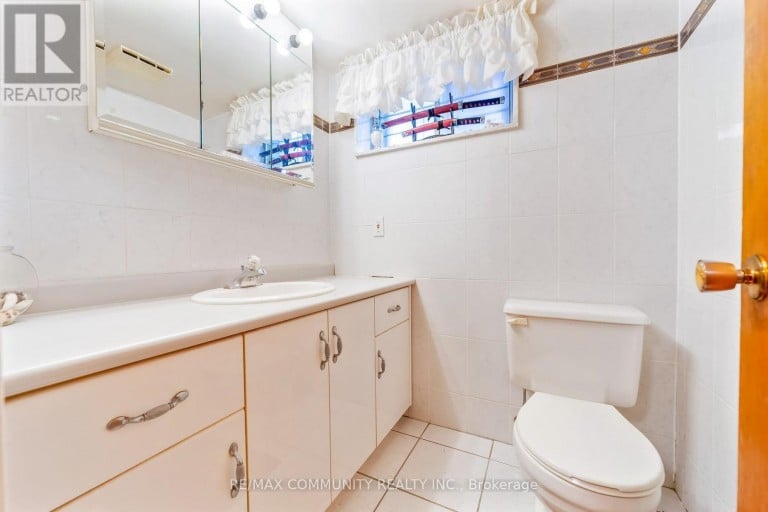764 BRIMLEY ROAD, Toronto (Bendale), Ontario, M1J1C6