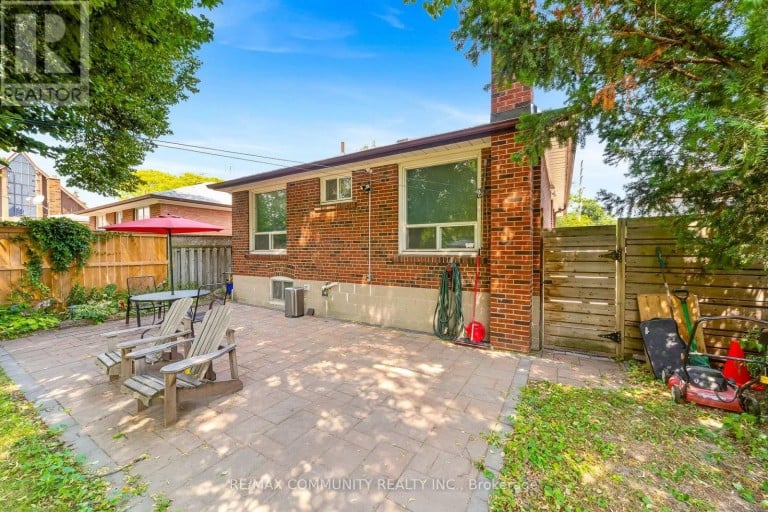 764 BRIMLEY ROAD, Toronto (Bendale), Ontario, M1J1C6