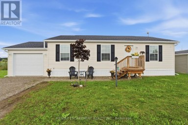 10 MARSH COVE Haldimand (Nanticoke) Ontario photo 2