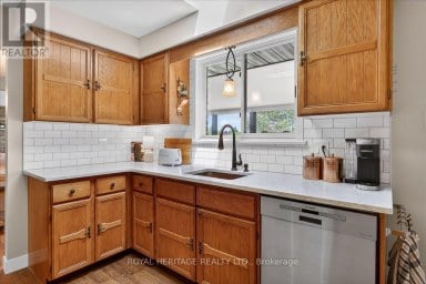 331 PORT COLONY ROAD Kawartha Lakes (Bobcaygeon) Ontario photo 13