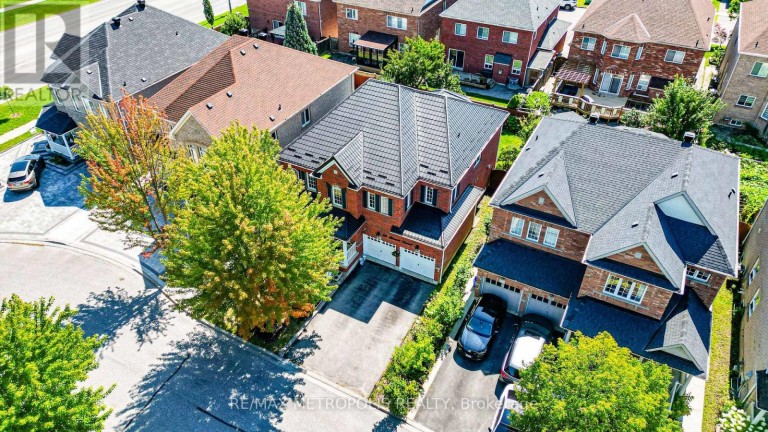 58 DUNWELL CRESCENT, Ajax (Northeast Ajax), Ontario, L1T0A7